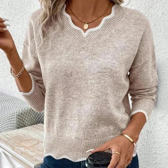 Khaki Casual Women's Colorblock Sweater - Picture 5 of 6